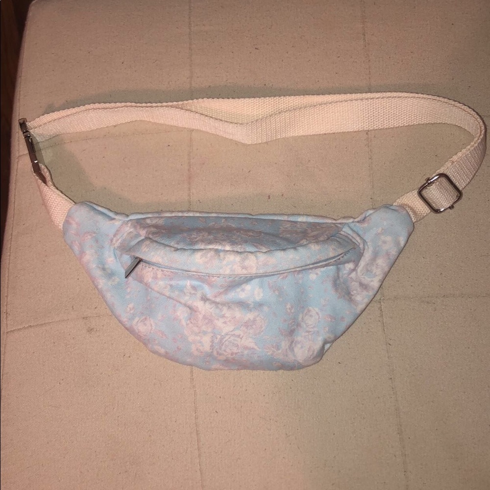 Fanny pack!